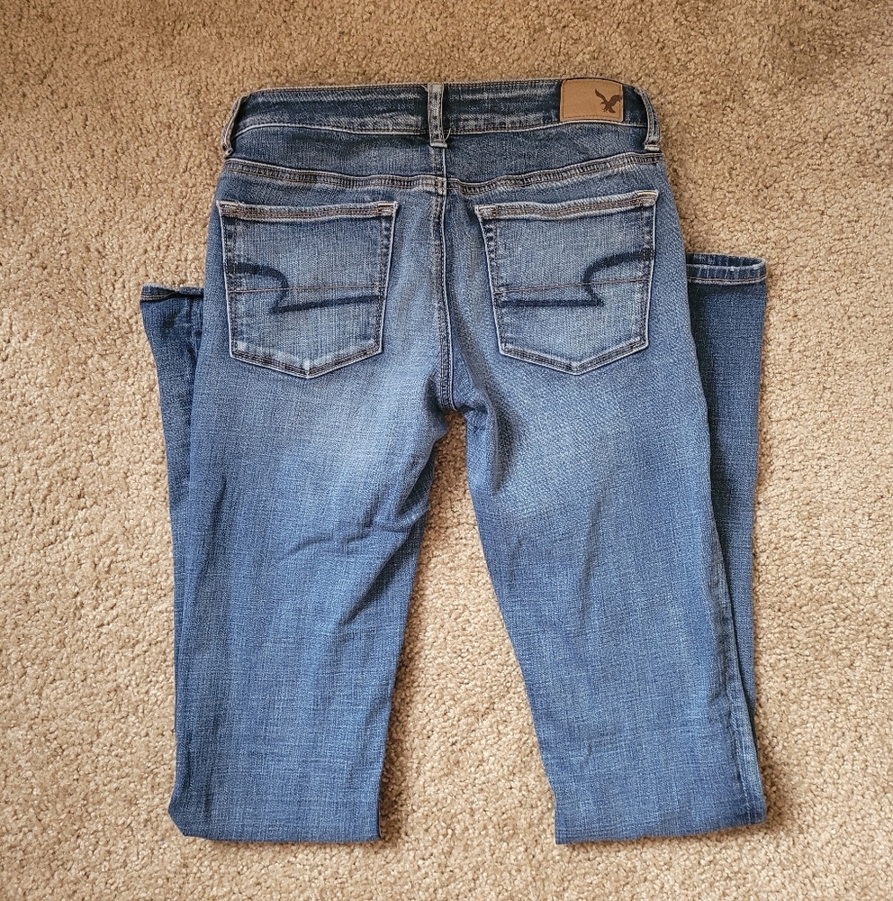 American Eagle Skinny Kick Jeans